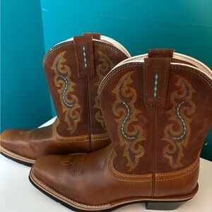 Ariat Women’s Brown & Teal Western Cowgirl Cowboy Boots